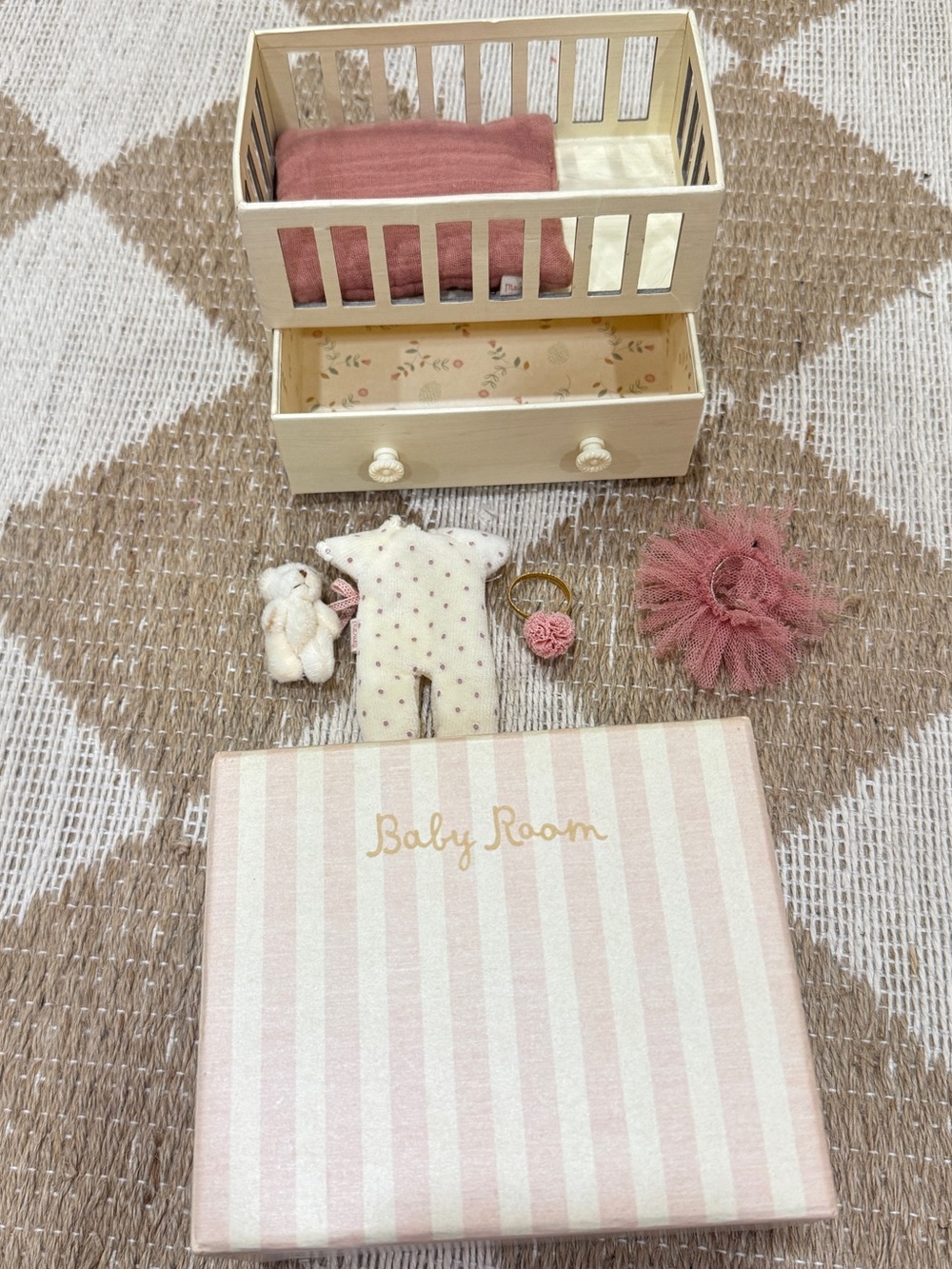 Maileg baby room set crib outfits pillow wooden drawer doll house